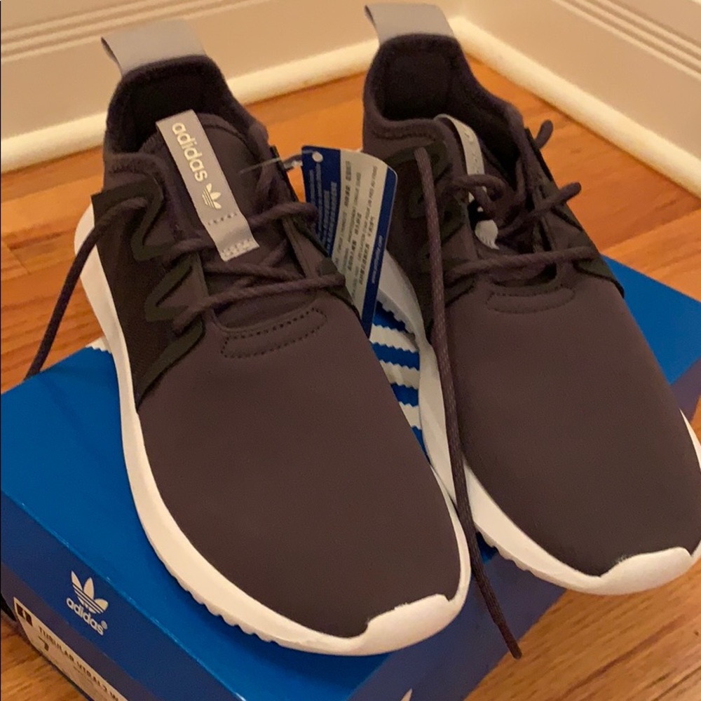 Brand New!  Women’s Adidas sneakers